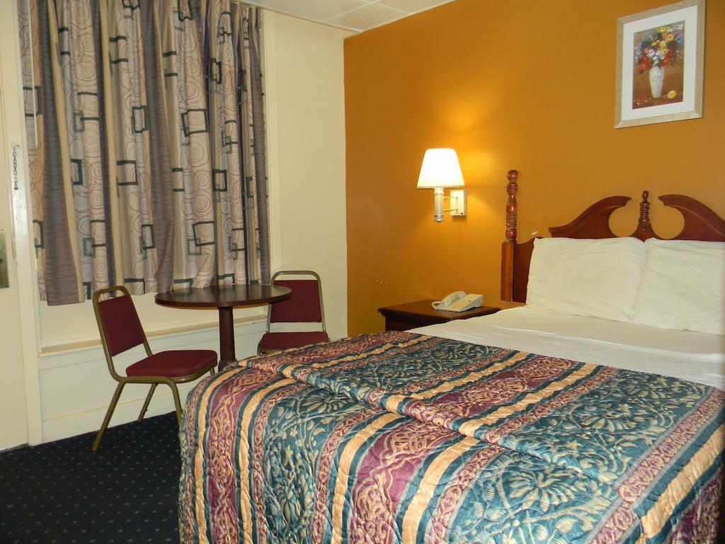 Fairfax Motel Roanoke Rapids Szoba fotó